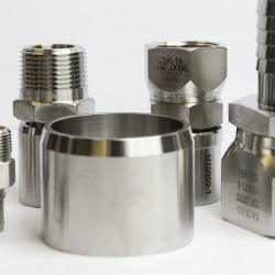 PTFE fittings.jpg thumb
